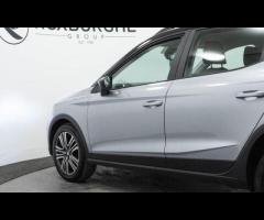 SEAT Arona This 2023 SEAT Arona TSI SE Technology is a superb example, having had only one owner fro - 20