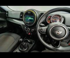 MINI Countryman HPI Clear - 1 Owner - MINI Service History - 36 Months Warranty available + Superb v - 24