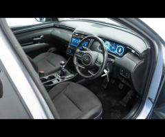 Hyundai TUCSON HPI Clear - 1 Owner - Hyundai Service History - 36 Months Warranty available + Superb - 21
