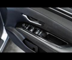 Hyundai TUCSON HPI Clear - 1 Owner - Hyundai Service History - 36 Months Warranty available + Superb - 23