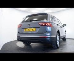 Volkswagen Tiguan Allspace HPI Clear - 1 Owner - VW Service History - 36 Months Warranty available + - 12