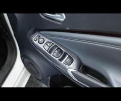 Nissan Juke HPI Clear - 1 Owner - Nissan Service History - 36 Months Warranty available + Superb val - 21