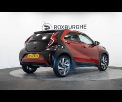 Toyota Aygo X HPI Clear - 1 Owner - Toyota Service History - 36 Months Warranty available + Superb v - 8