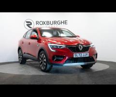 Renault Arkana This 2022 Renault Arkana TCe Iconic boasts exceptionally low mileage for its age, hav