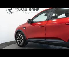 Renault Arkana This 2022 Renault Arkana TCe Iconic boasts exceptionally low mileage for its age, hav - 15