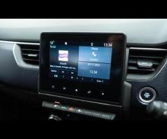 Renault Arkana This 2022 Renault Arkana TCe Iconic boasts exceptionally low mileage for its age, hav - 21