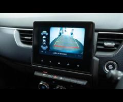 Renault Arkana This 2022 Renault Arkana TCe Iconic boasts exceptionally low mileage for its age, hav - 22