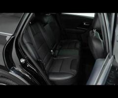 Kia Niro This 2020 Kia Niro GDi 2 is a superb example, having been owned by just one careful keeper - 29