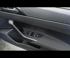 Volkswagen Polo This 2022 Volkswagen Polo EVO Life is a superb example, having had only one owner si - 22