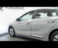 Hyundai IONIQ This 2022 Hyundai IONIQ h-GDi Premium is a superb example, having been owned by just o - 20