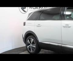 Peugeot 5008 This 2020 Peugeot 5008 GT Line presents an exceptional ownership proposition with its r - 13