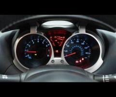 Nissan Juke This 2015 Nissan Juke DIG T Acenta Premium stands out with its exceptionally low mileage - 24