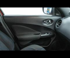 Nissan Juke This 2015 Nissan Juke DIG T Acenta Premium stands out with its exceptionally low mileage - 28