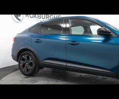 Renault Arkana This 2022 Renault Arkana E-TECH r.s. line is a superb example, having been owned by j - 13