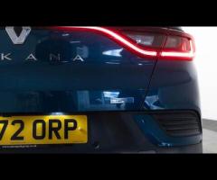 Renault Arkana This 2022 Renault Arkana E-TECH r.s. line is a superb example, having been owned by j - 17