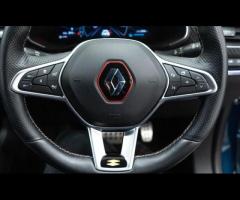 Renault Arkana This 2022 Renault Arkana E-TECH r.s. line is a superb example, having been owned by j - 25