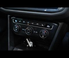 Volkswagen Tiguan Buy with confidence from a dealership established in Birmingham since 1981. - 28