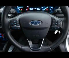 Ford Focus This 2019 Ford Focus Zetec offers an exceptional blend of efficiency and performance, mak - 23