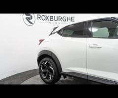 Nissan Juke This 2023 Nissan Juke DIG-T N Connecta is presented with a clear vehicle history, offeri - 14