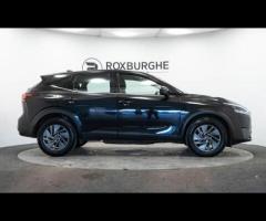 Nissan Qashqai This 2022 Nissan Qashqai DIG-T Acenta Premium is a superb example, having been owned - 9