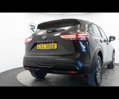 Nissan Qashqai This 2022 Nissan Qashqai DIG-T Acenta Premium is a superb example, having been owned - 15