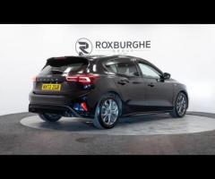 Ford Focus This 2022 Ford Focus ST-Line Style is a superb example, having been owned by just one car - 8