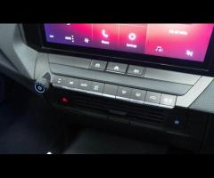 Vauxhall Astra HPI Clear - 1 Owner - Vauxhall Service History - 36 Months Warranty available + Super - 25