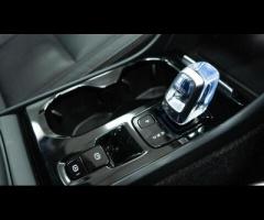 Volvo XC40 Buy with confidence from a dealership established in Birmingham since 1981. - 27