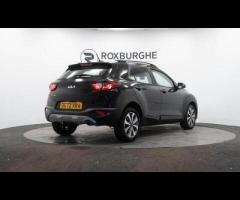 Kia Stonic This 2022 Kia Stonic T GDi 2 is a superb example, having been owned by just one person si - 8