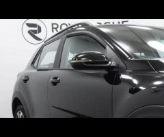 Kia Stonic This 2022 Kia Stonic T GDi 2 is a superb example, having been owned by just one person si - 11