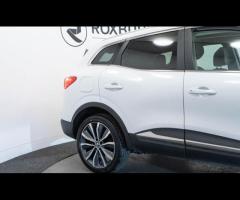 Renault Kadjar This 2020 Renault Kadjar TCe S Edition is a superb example, having been owned by just - 13