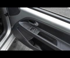 Volkswagen up! This 2016 Volkswagen up! Move up! presents a superb ownership opportunity, having bee - 23