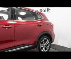 MG MG HS This 2020 MG HS T GDI Exclusive is a superb example, having been owned by just one careful - 10