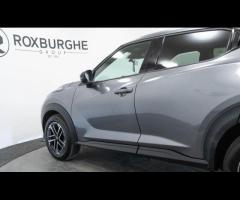 Nissan Juke This 2024 Nissan Juke DIG T N Connecta is a superb example, having been owned by just on - 19