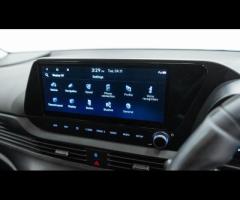 Hyundai BAYON This 2022 Hyundai BAYON T GDi Premium is a superb example, having been cherished by ju - 25