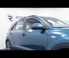 Kia Niro HPI Clear - 1 Owner - 36 Months Warranty available + Superb value new model Niro hybrid - C - 10