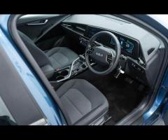 Kia Niro HPI Clear - 1 Owner - 36 Months Warranty available + Superb value new model Niro hybrid - C - 17