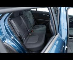 Kia Niro HPI Clear - 1 Owner - 36 Months Warranty available + Superb value new model Niro hybrid - C - 29