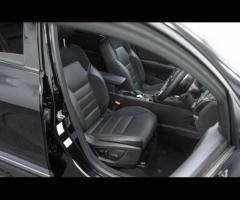 Renault Arkana This 2022 Renault Arkana E-TECH r.s. line is a superb example, having been owned by j - 19