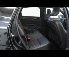 Renault Arkana This 2022 Renault Arkana E-TECH r.s. line is a superb example, having been owned by j - 27