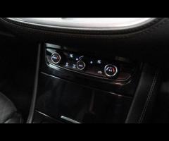 Vauxhall Grandland X This 2020 Vauxhall Grandland X Turbo SRi Nav is presented with a clear vehicle - 28