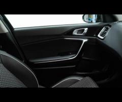 Kia Ceed This 2024 Kia Ceed T GDi 3 is a superb example, having had only one owner since new. This w - 32