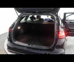 Kia Ceed This 2024 Kia Ceed T GDi 3 is a superb example, having had only one owner since new. This w - 35