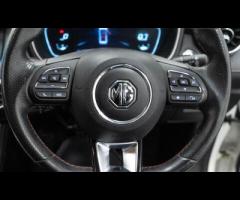 MG MG HS This 2022 MG HS T GDI Excite is a superb example, having been owned by just one careful kee - 23