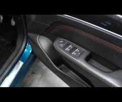 Renault Arkana This 2022 Renault Arkana E-TECH r.s. line is a superb example, having had only one ow - 22