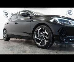 Hyundai i20 This 2022 Hyundai i20 T-GDi Premium is a superb example, having been cherished by just o - 11