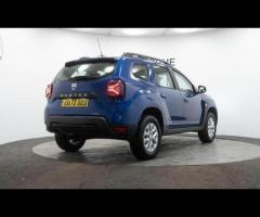 Dacia Duster This 2022 Dacia Duster TCe Comfort is a superb example, having had only one owner since - 8