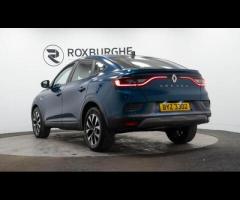 Renault Arkana This 2022 Renault Arkana TCe Iconic is a superb example, having been owned by just on - 5