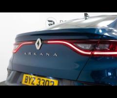 Renault Arkana This 2022 Renault Arkana TCe Iconic is a superb example, having been owned by just on - 17