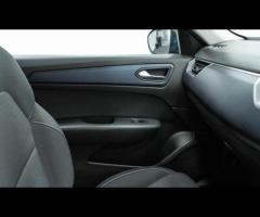 Renault Arkana This 2022 Renault Arkana TCe Iconic is a superb example, having been owned by just on - 31